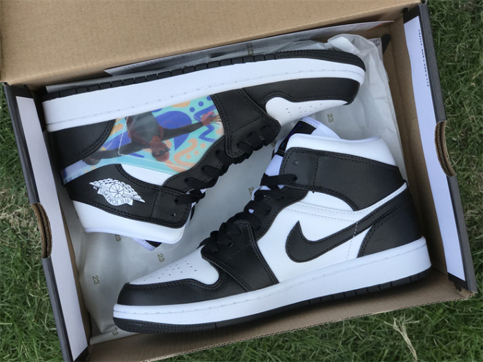 Authentic Air Jordan 1 Mid “Hologram”