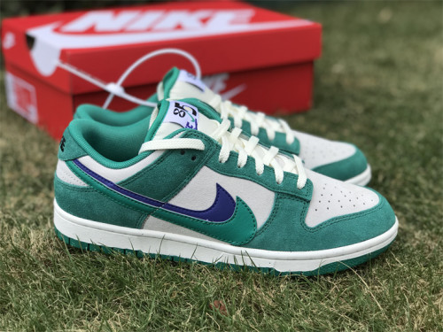 Authentic Nike Dunk Low SE “85”