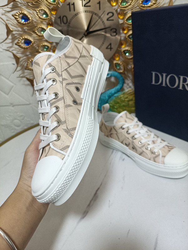 Super Max Dior Shoes-526