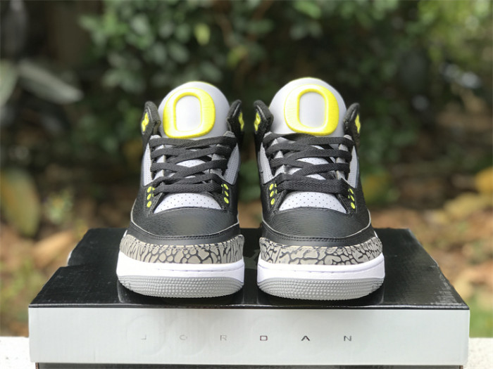 Authentic Air Jordan 3 Oregon Ducks Black (restock)