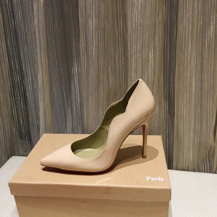 Christian Louboutin high heels 1：1 Quality-401