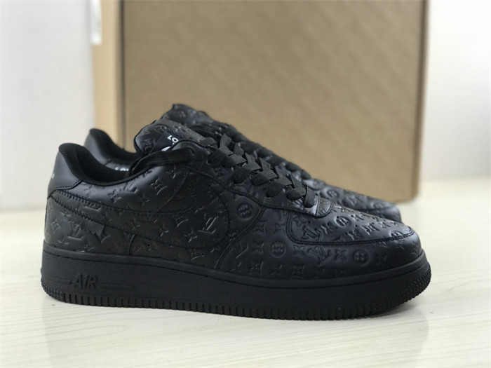 Nike Air Force 1 Black