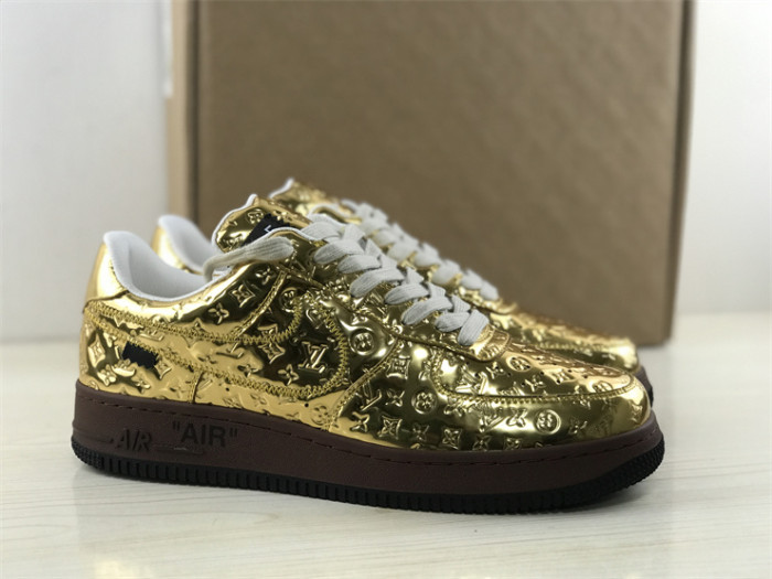 Nike Air Force 1 Gold