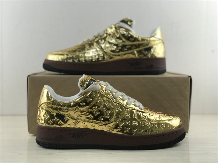 Nike Air Force 1 Gold