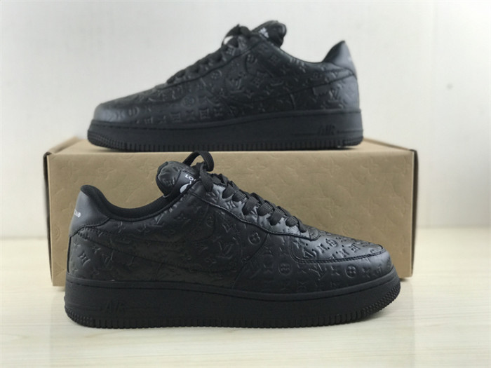 Nike Air Force 1 Black