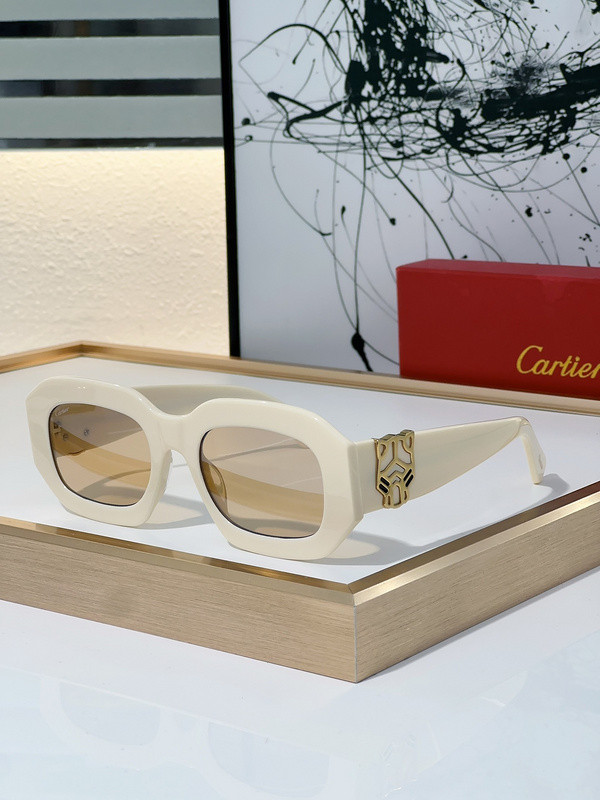 Cartier Sunglasses AAAA-5610