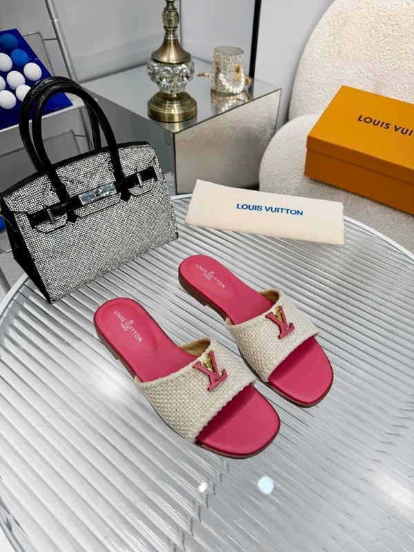 LV women Sandals 1：1 Quality-805