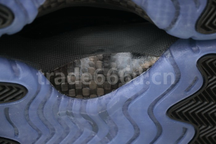 Authentic Air Jordan 11 “Cap and Gown”