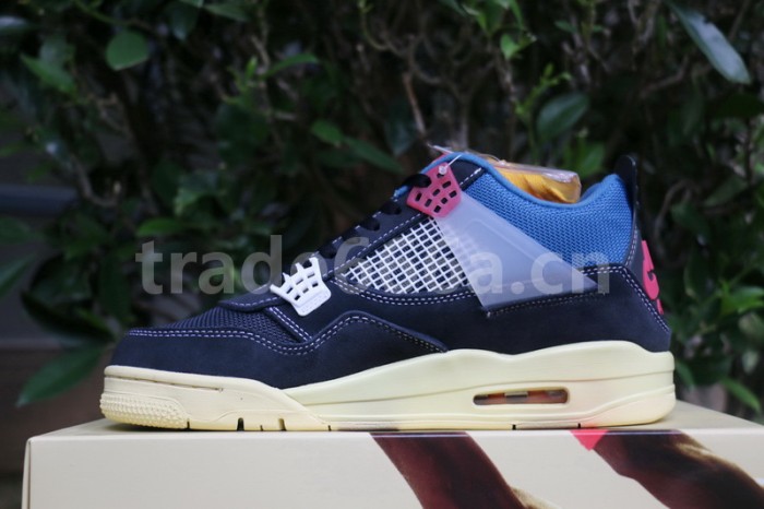 Authentic Union x Air Jordan 4