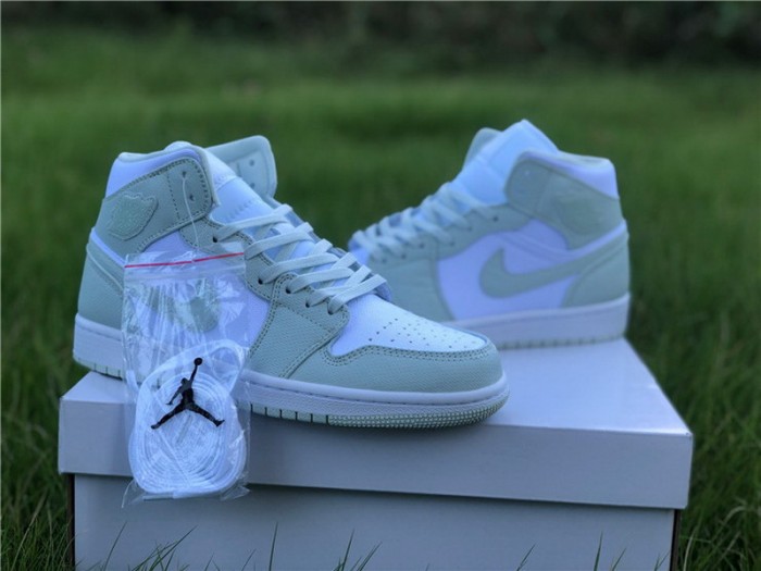 Authentic Air Jordan 1 Mid “Spruce Aura”