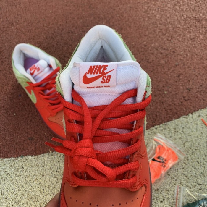 Authentic Nike SB Dunk High “Strawberry Cough”