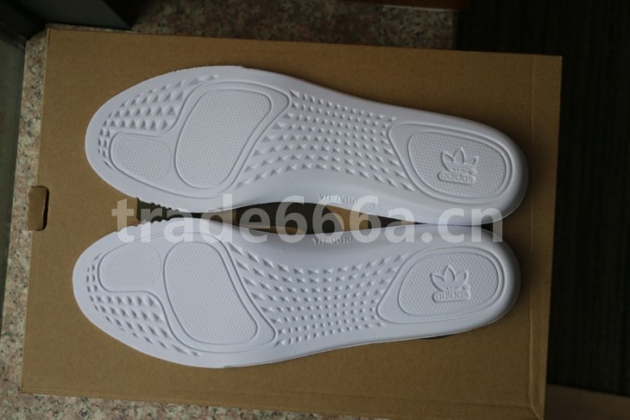 Authentic Yeezy Boost 350 V2 “Tail Light”