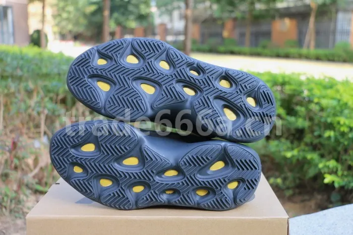 Authentic Yeezy 700 V3 “Alvah”