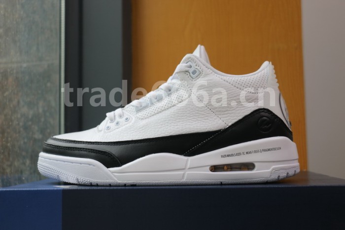 Authentic Fragment x Air Jordan 3