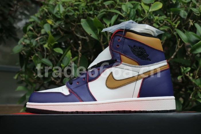 Authentic Nike SB x Air Jordan 1 Lakers
