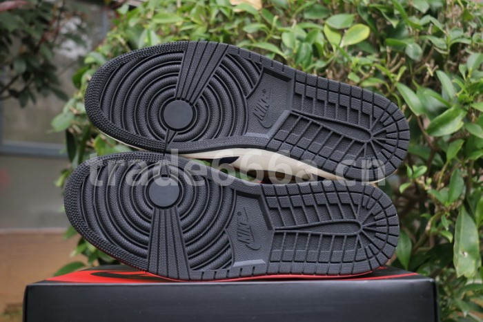 Authentic Nike SB x Air Jordan 1 Lakers