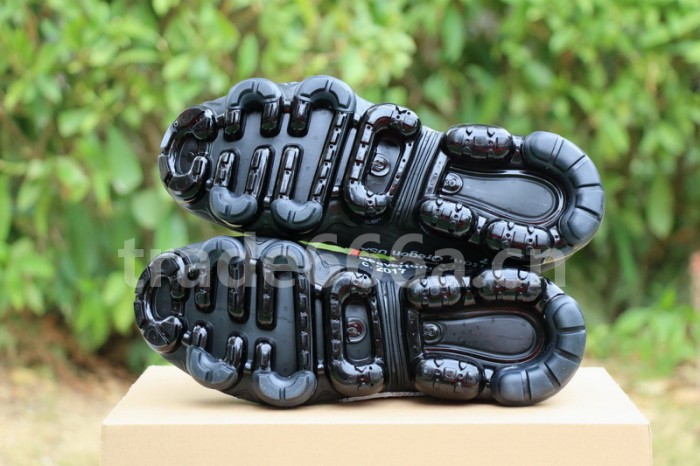 Authentic OFF-WHITE x Air VaporMax