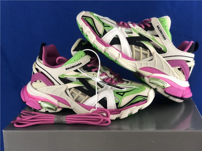 B 17FW Tripe-S High End Sneaker-125