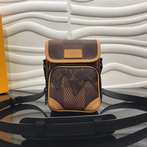 LV High End Quality Bag-590