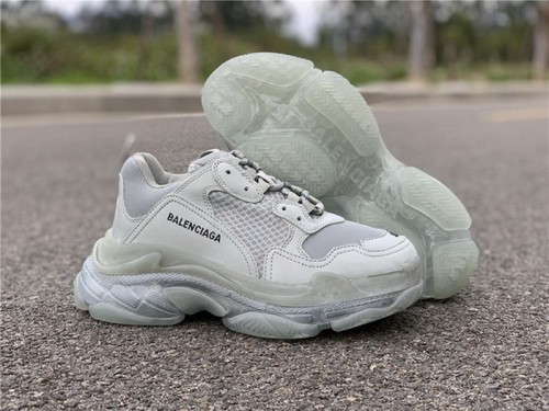 B 17FW Tripe-S High End Sneaker-056