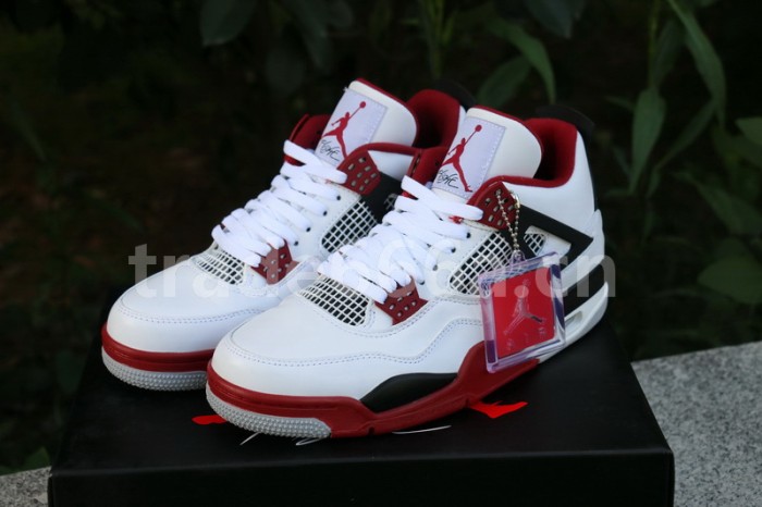 Authentic Air Jordan 4 Retro Fire Red 2018