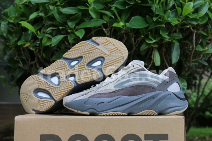 Authentic Yeezy 700 Boost Tephra