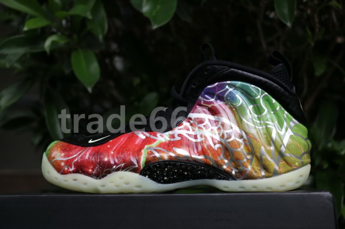 Authentic Nike Air Foamposite One “Green Strike”
