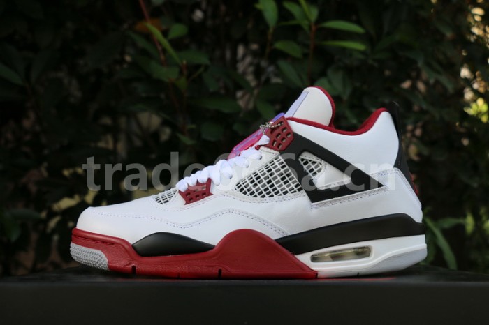 Authentic Air Jordan 4 Retro Fire Red 2018