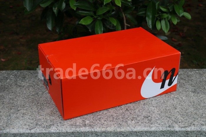 Authentic Sacai x Nike Pegasus VaporFly SP Villain Red