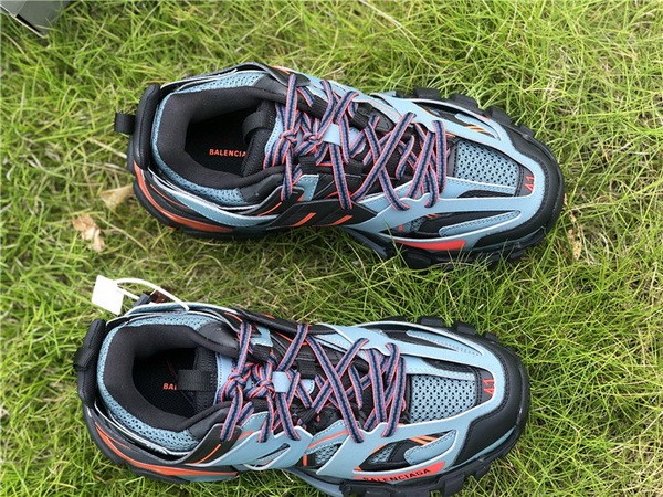 B 17FW Tripe-S High End Sneaker-151