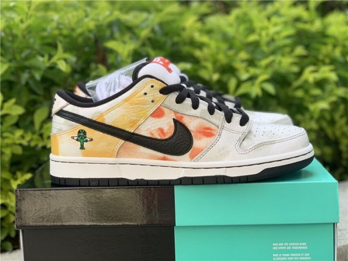 Authentic Nike SB Dunk Low Pro “Raygun”