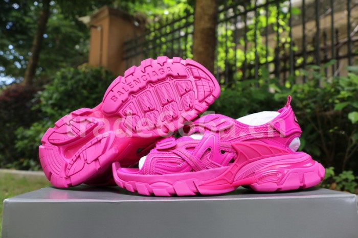 Super Max B Sandals-001