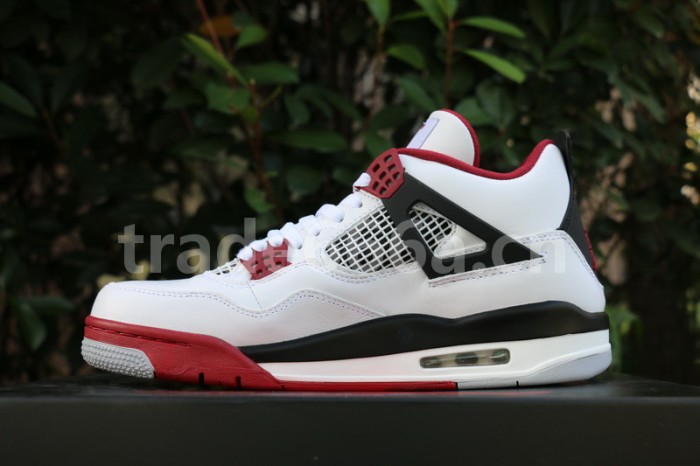 Authentic Air Jordan 4 Retro Fire Red 2018