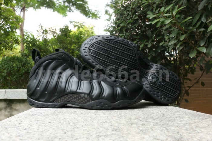 Authentic Nike Air Foamposite One “Anthracite”