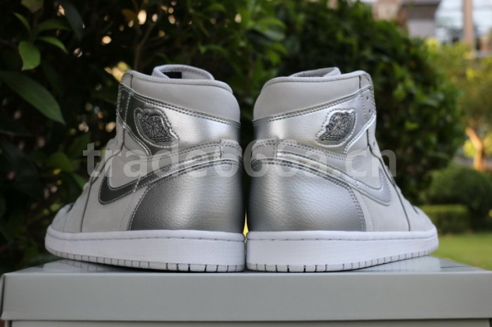 Authentic Air Jordan 1 High OG “Japan”