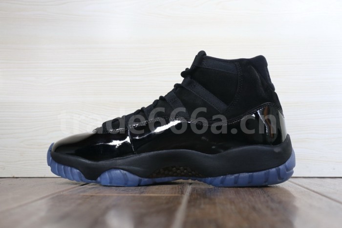 Authentic Air Jordan 11 “Cap and Gown”