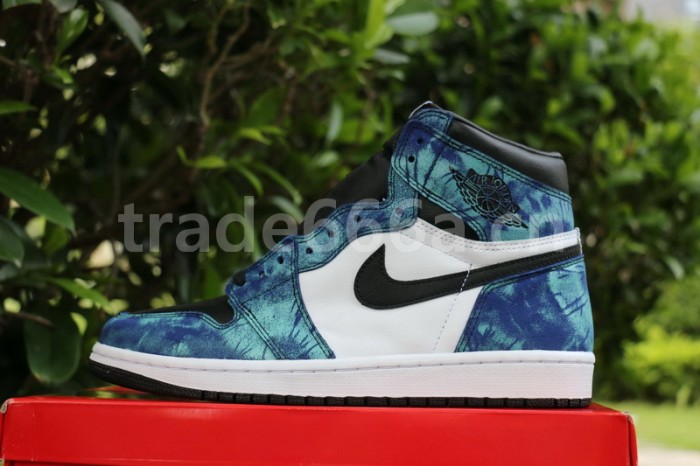 Authentic Air Jordan 1 Retro High OG “Tie Dye”