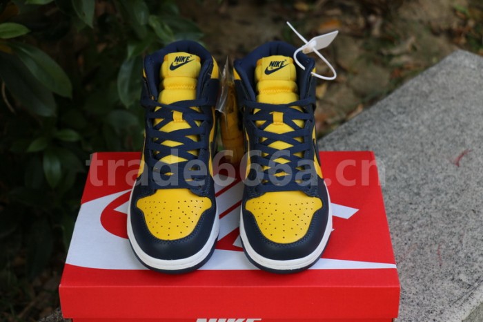 Authentic Nike Dunk High “Michigan”