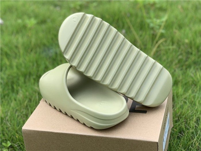 Yeezy Slide-003