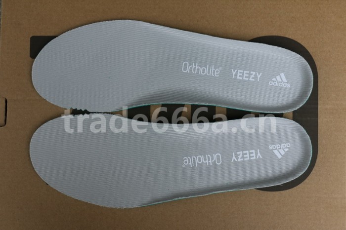 Authentic Yeezy 700 Boost Tephra