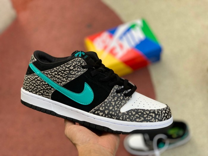 Authentic Nike SB Dunk Low“Elephant”