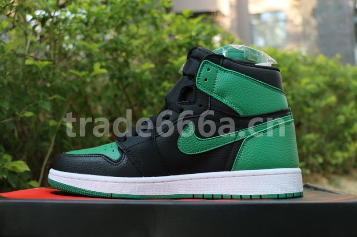 Authentic Air Jordan 1 Retro High OG “Pine Green”