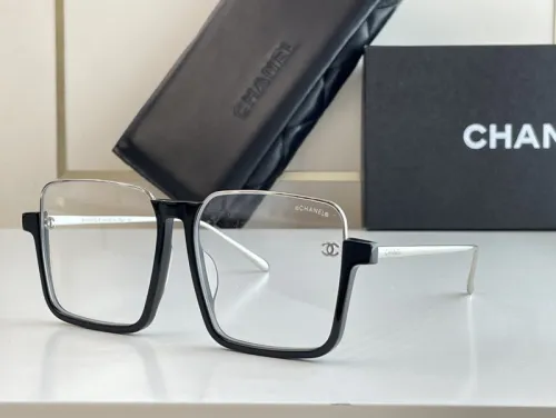 CHNL Sunglasses AAAA-194