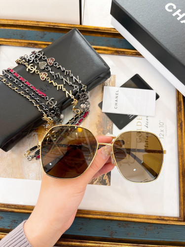 CHNL Sunglasses AAAA-1136