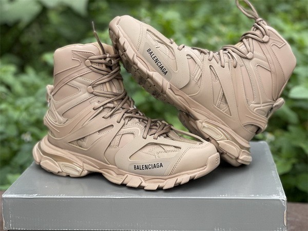 B 17FW Tripe-S High End Sneaker-260