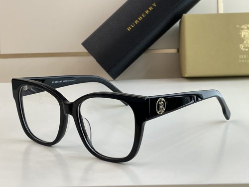 Burberry Sunglasses AAAA-612