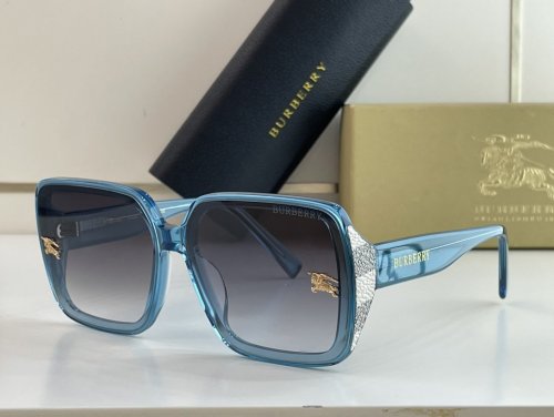 Burberry Sunglasses AAAA-443