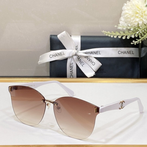 CHNL Sunglasses AAAA-633