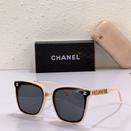 CHNL Sunglasses AAAA-672