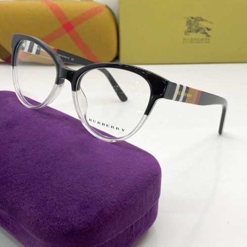 Burberry Sunglasses AAAA-592